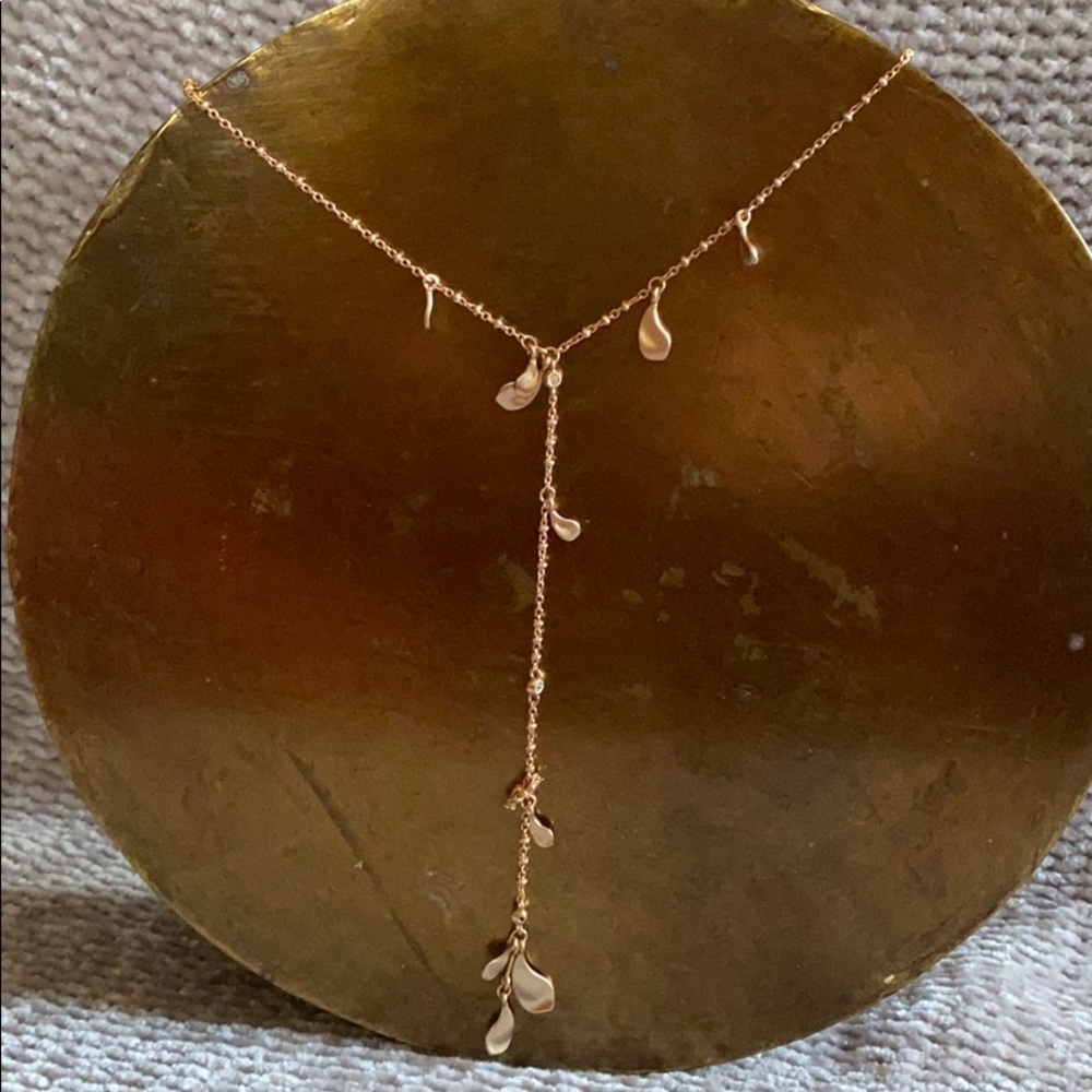 NWT Kendra Scott Quincy Necklace in Rose Gold
